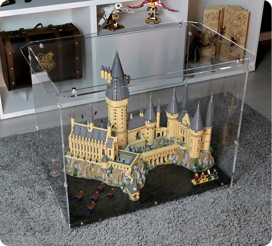 How big is discount the hogwarts lego castle